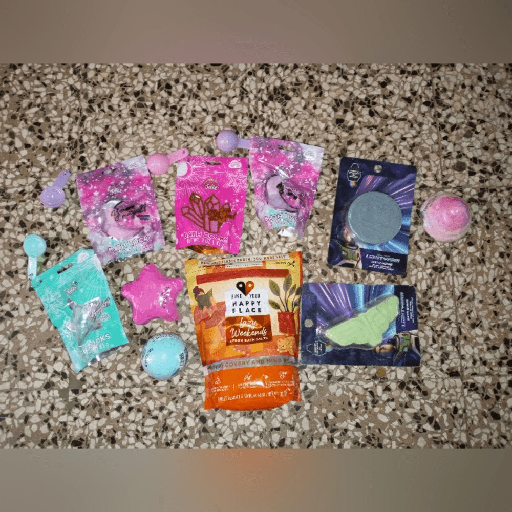 One surprise  Bath bomb