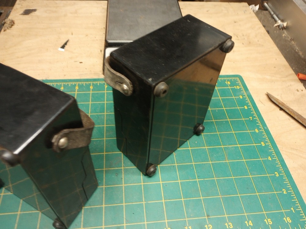 2 Vintage Ge Test Meters