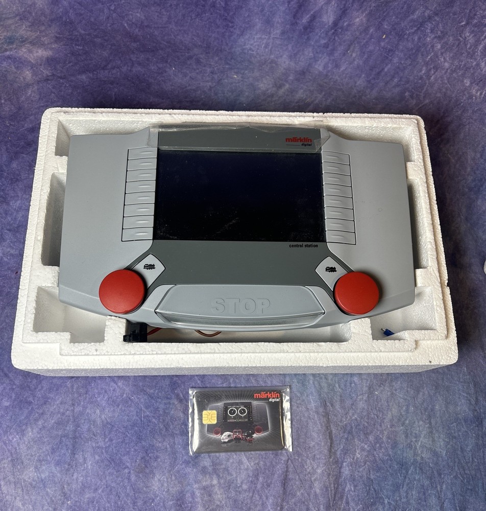 Marklin 60215 Central Station Digital Command Base