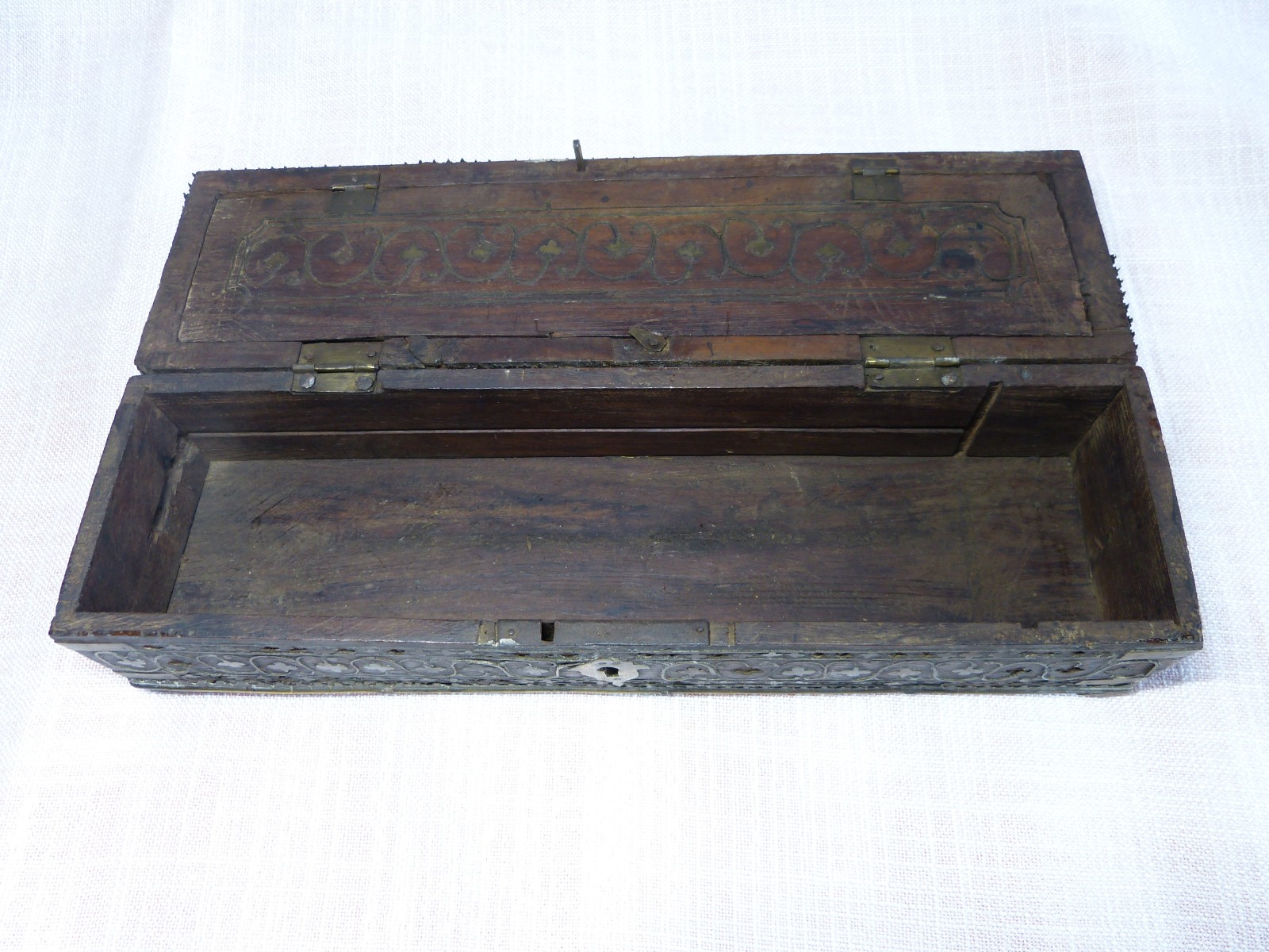 Antique 19th Century 19th Century Brass Inlay Wooden Glove Box Set