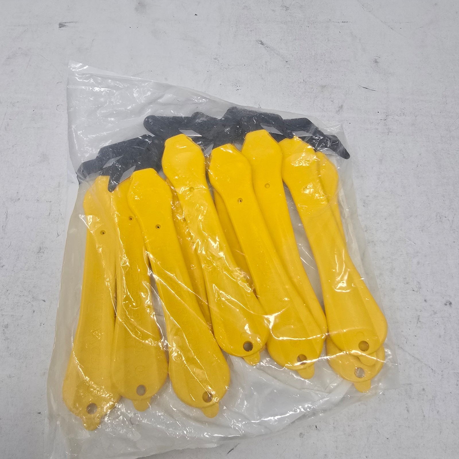 10 Klever Excel  Fastenal 7" Yellow Hook Style Safety Cutter Box Tape KCJ-4-30Y