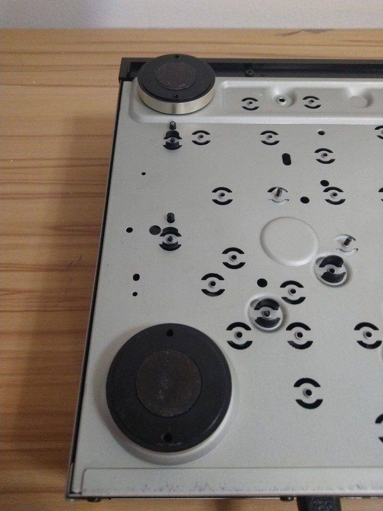 Technics SL-PG100 Compact Disc Player - No Remote -UNTESTED - see description