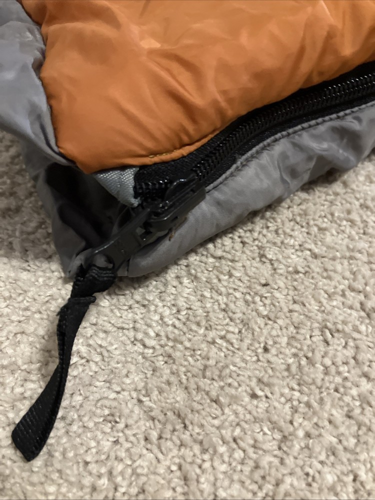 The North Face Wasatch 45F/ 7C Sleeping Bag Orange REG-RH Rectangular Insulated