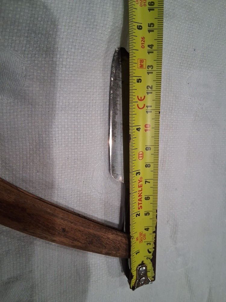 Adam Barlow Straight Razor