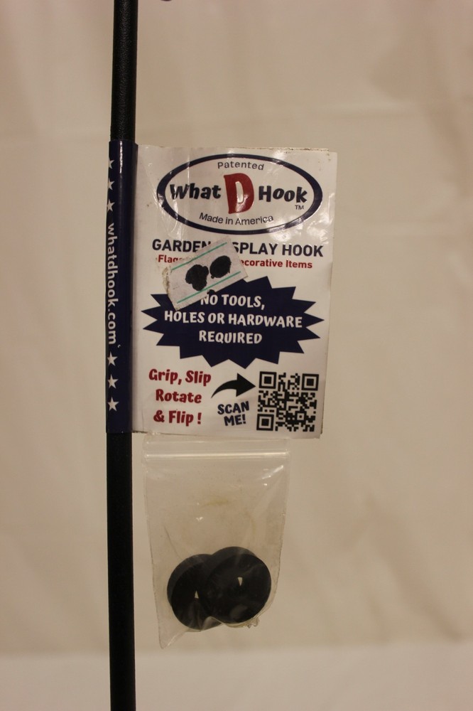 2x What D Hook 1 1/2" Deck Rail Post Garden Display Hook No Hardware Needed G2