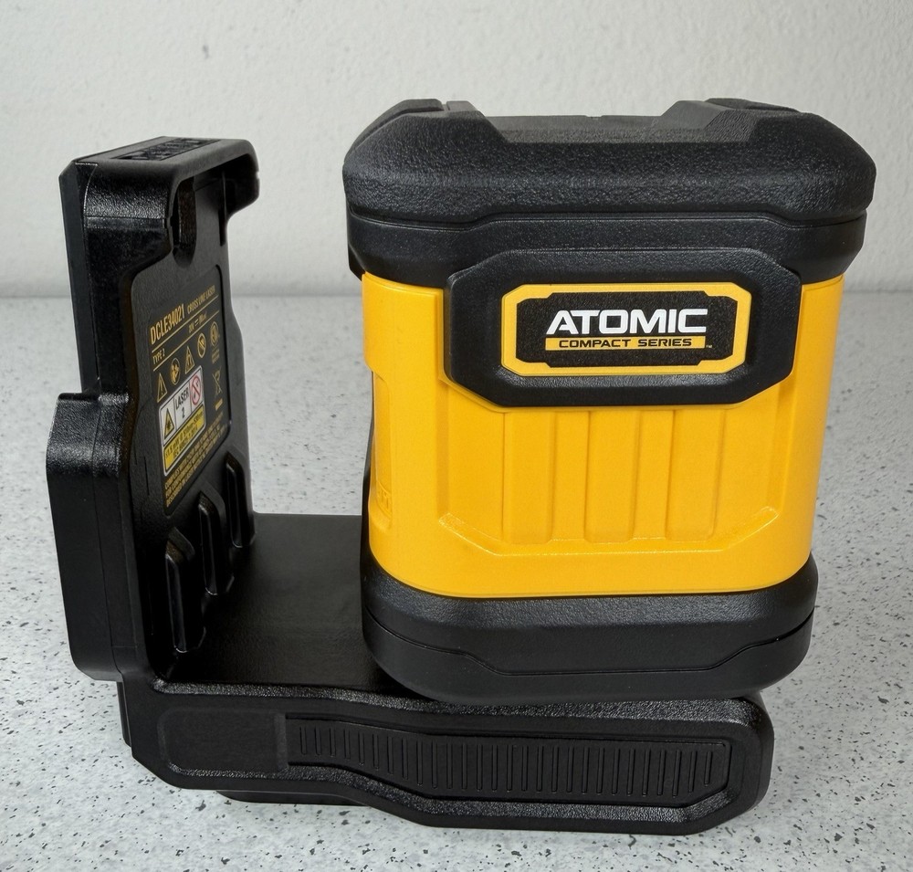 DEWALT DCLE34021 Self-leveling Line Laser Level. Clean!!!