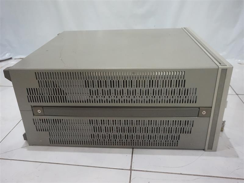 HP E1421B Mainframe w/ E1333A, E1466-66202, E1328A, E1406A 30 Days Warranty