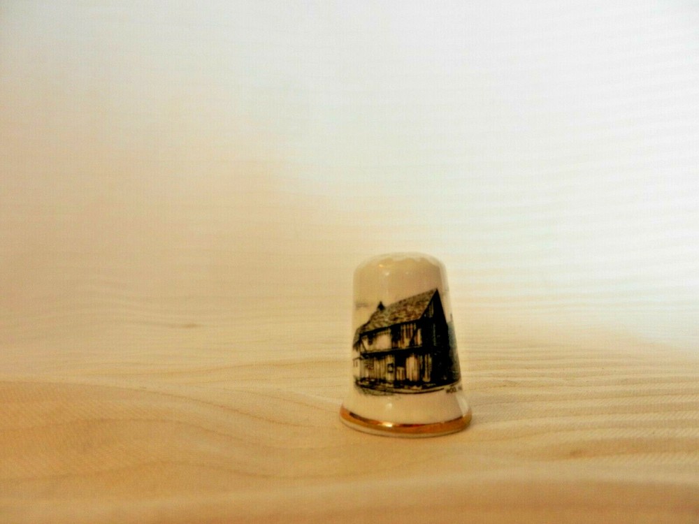 Lavenham Wool Hall White Ceramic Thimble With Wool Hall Picture