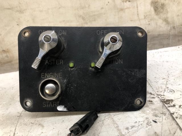 Spartan GLADIATOR SWITCH Dash Panel - Used