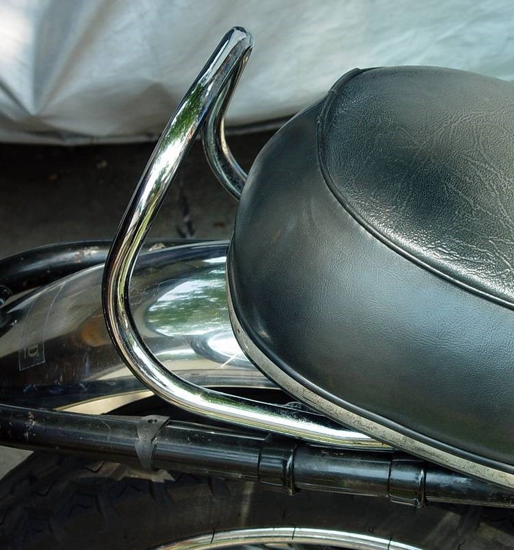 Norton Commando Roadster, Interstate, NEW Grab Rail MOUNTING CLIPS with hardware