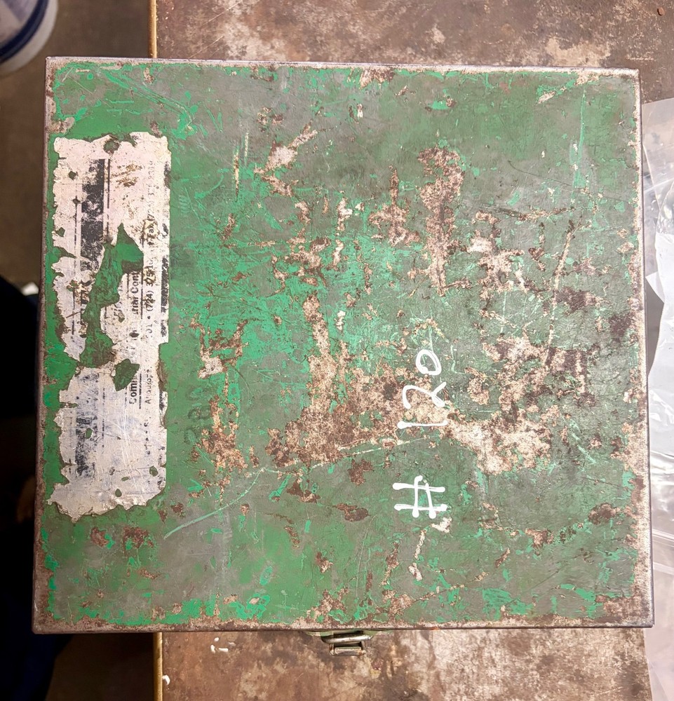 Greenlee #7304 knockout punch set