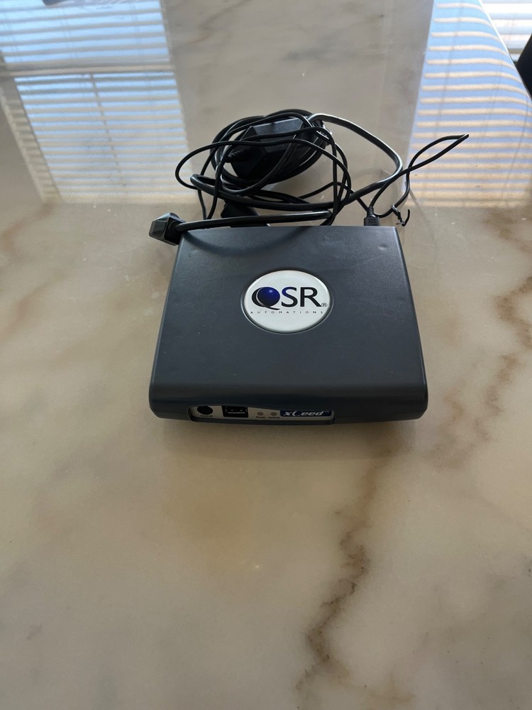 QSR xCeed Kitchen Controller DE-4100 w/ Power Adapter