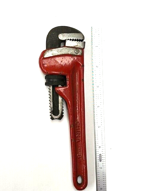 8" Heavy-Duty Straight Pipe Wrench - Made in China