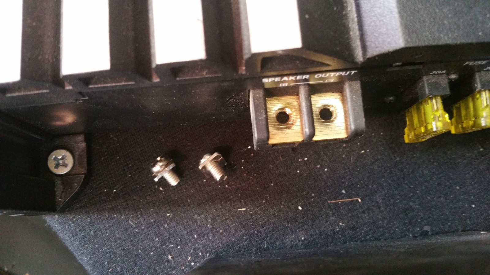 10pcs 4mm Amplifier Terminal Screws Square Washer POWER GROUND SPEAKER Amp Screw