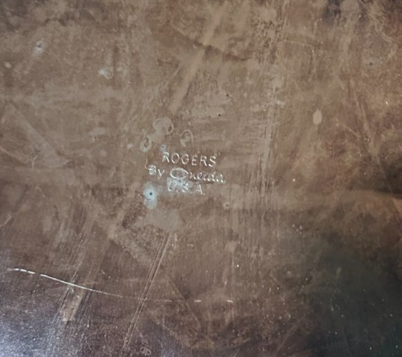 Vintage Rogers by Oneida Silver Plated Clover Nut Candy Dish