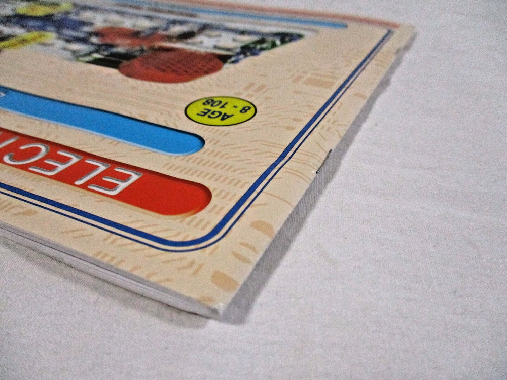 2 Electronic Snap Circuits Experiments Instruction Manuals *BOOKs ONLY* Elenco