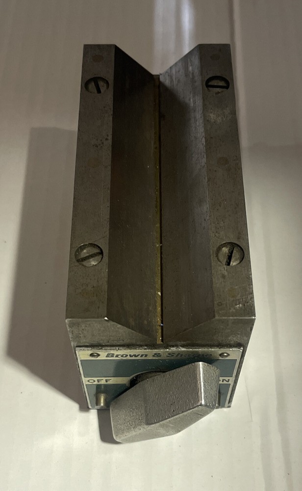 Brown & Sharpe Magnetic V Block