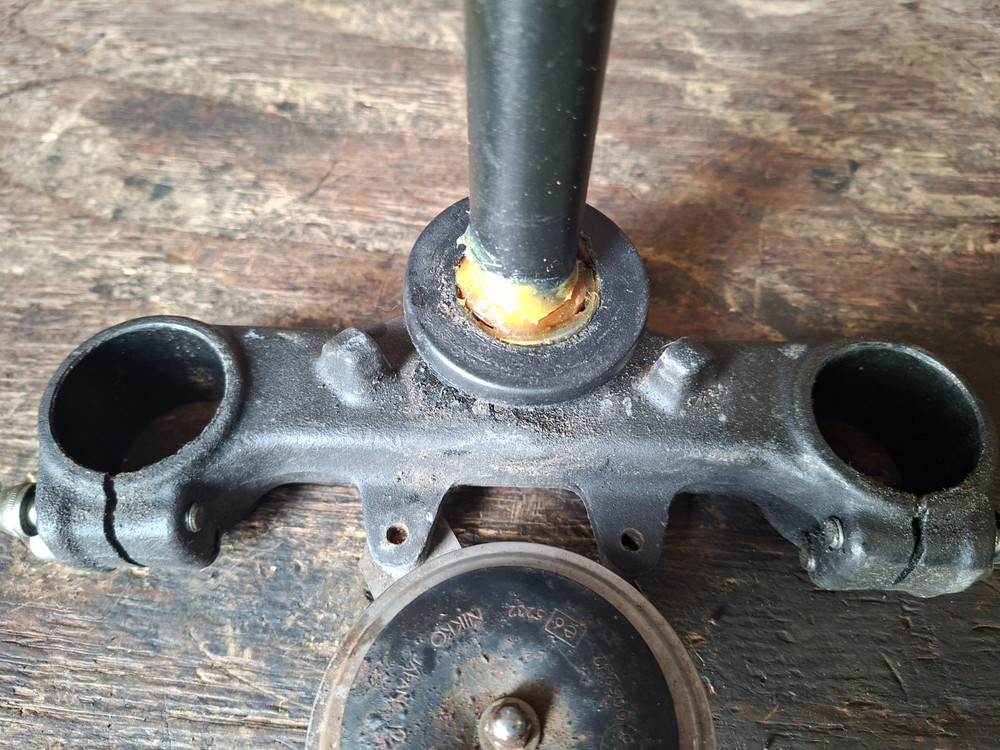 1998 BMW F650 - Front Lower Fork Bracket Bottom Yoke