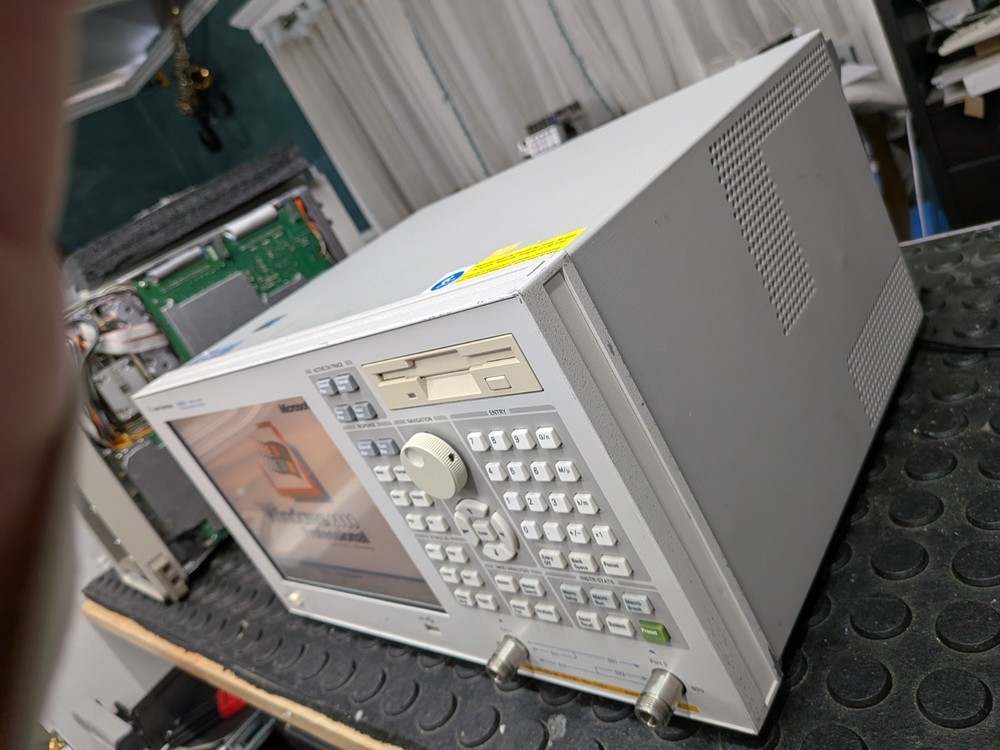 🔥 HP Keysight Agilent E5062A 3 GHz ENA-L RF Vector Network Analyzer Vna Cal'd