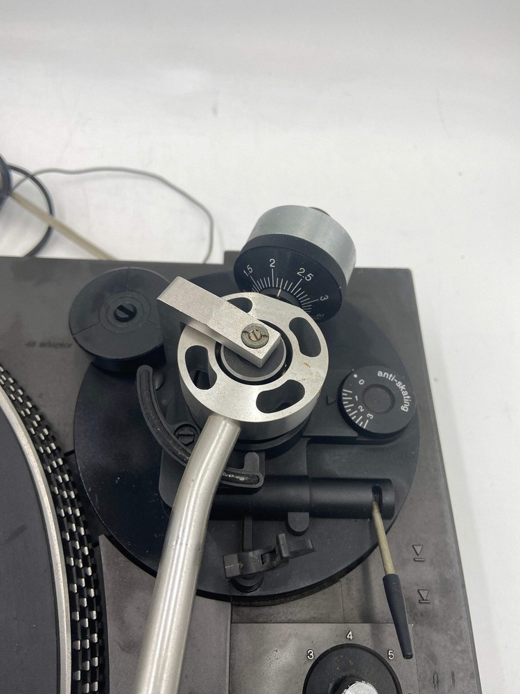 Technics By Panasonic SL-1900 Direct Drive Automatic Turntable System