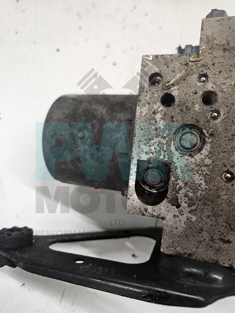 BMW X5 E70 DSC ABS Pump Module 6798284