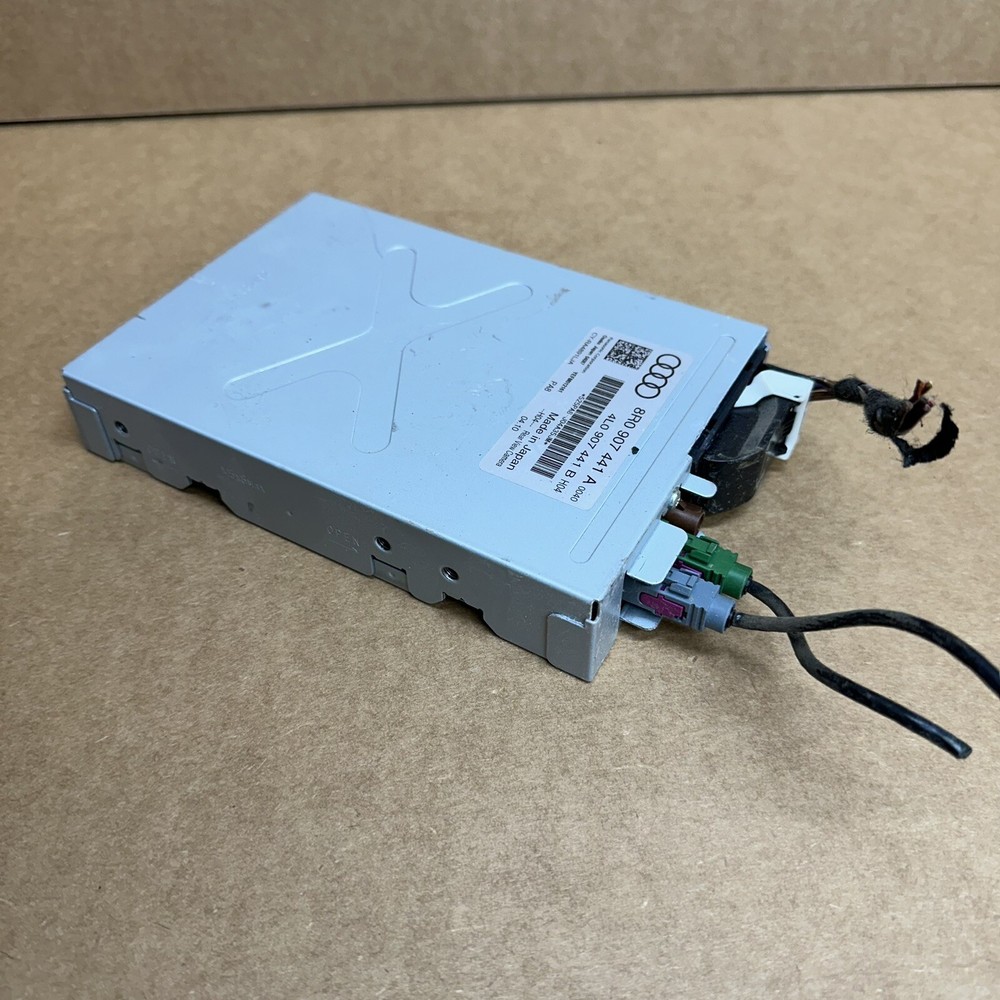 2009-2017 AUDI Q5 - REAR VIEW / Reverse Camera Control Module 8R0907441A