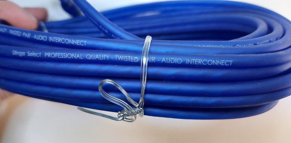 Stinger Select 17 Ft Twisted Interconnect RCA