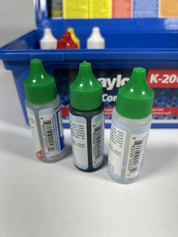 (Expired & Incomplete) Taylor K2005 High Range Swimming Pool Test Kit