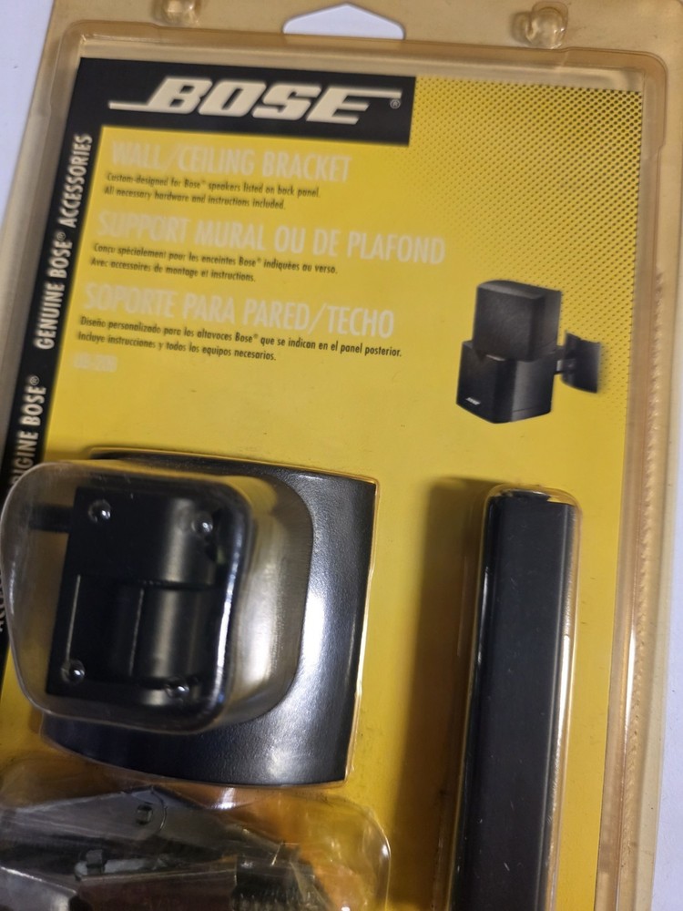 Bose UB-20B Black Wall/Ceiling Bracket for Home Entertainment System Speaker