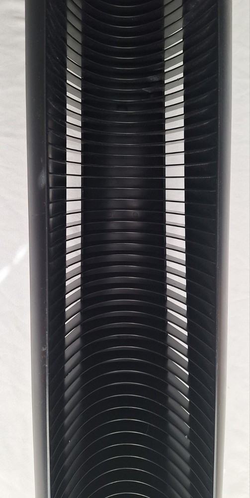 LASERLINE 70 CD Storage Tower Rack 38” Black