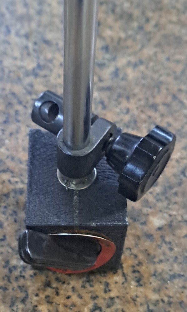 MACHINIST'S MAGNETIC INDICATOR BASE