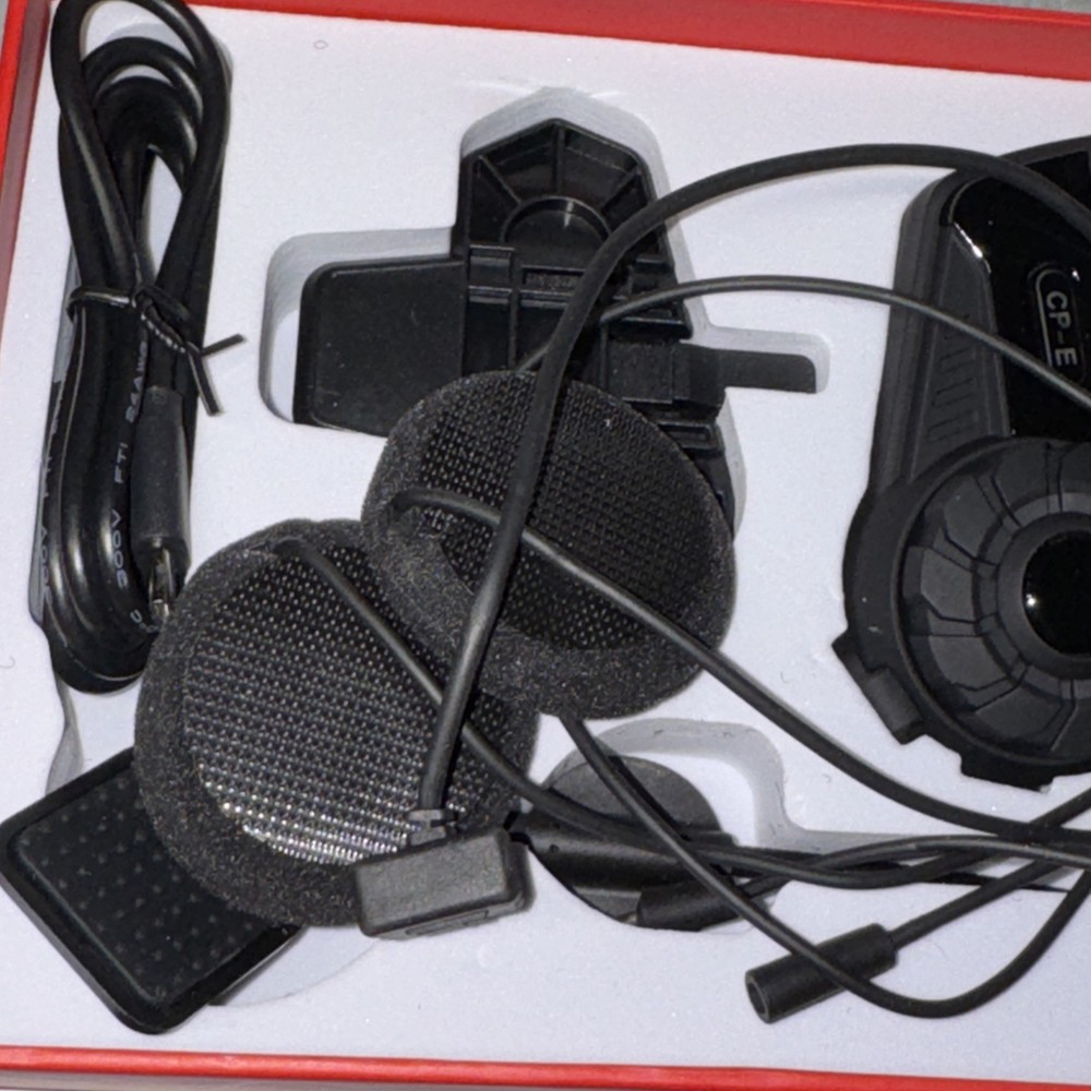 Moman CP-E Compack Edge Headset Helmet Intercom 1- Rider Kit UNTESTED