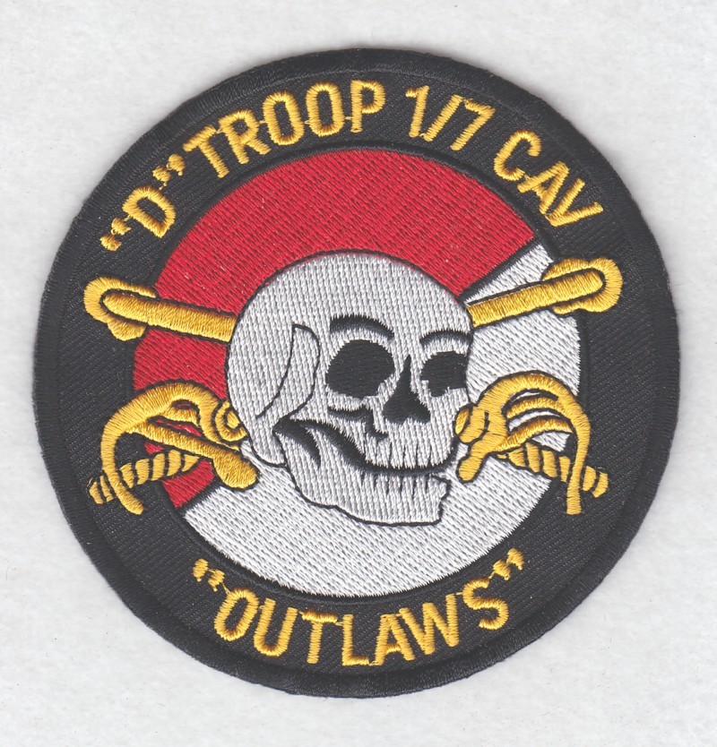 Army Patch: D Troop 1st Squadron, 7th Cavalry "Outlaws"