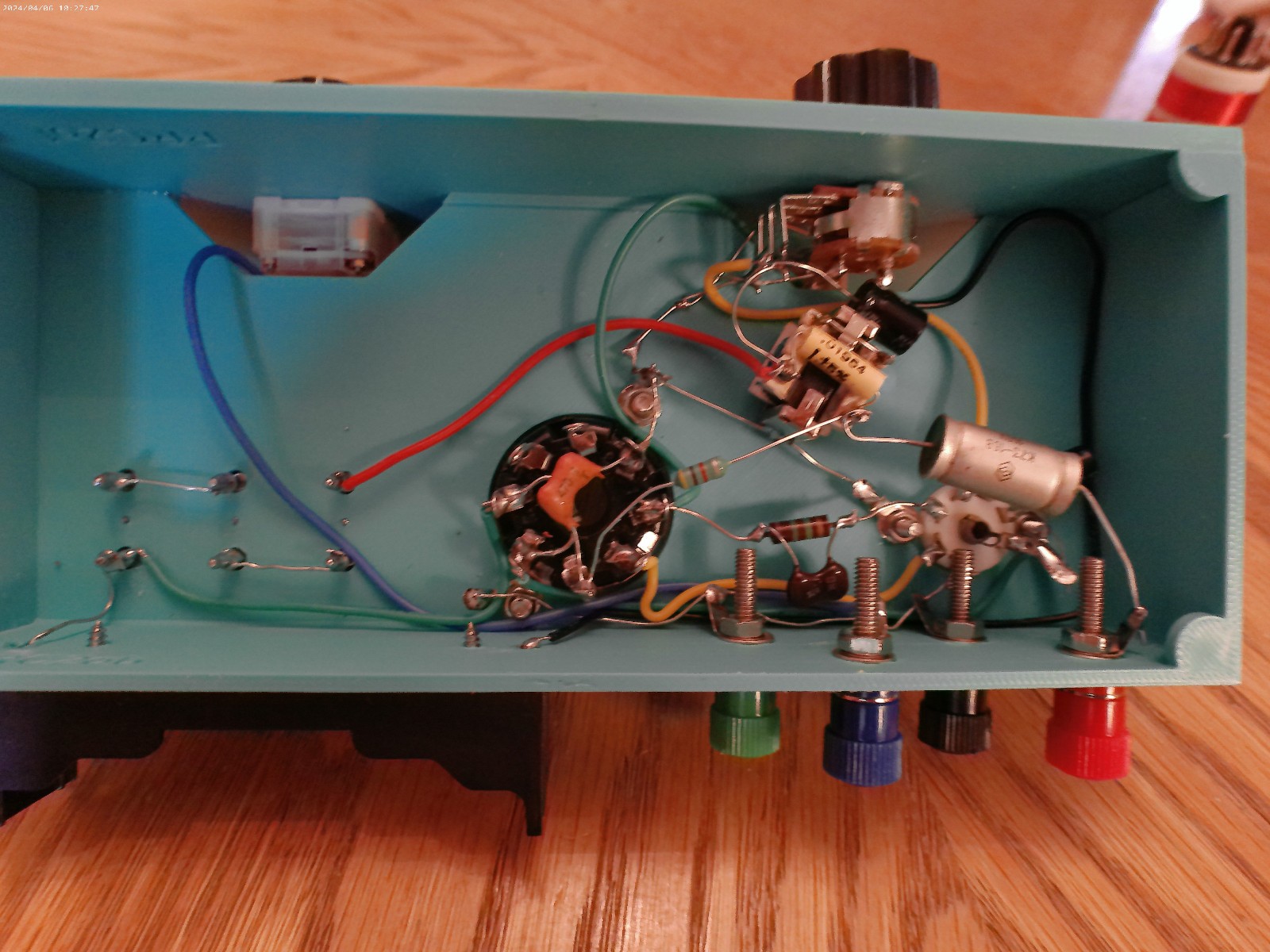 3S4 PENTODE REGENERATIVE RECEIVER 540 KHZ TO 17.0 MHZ W/PLUG-IN COILS