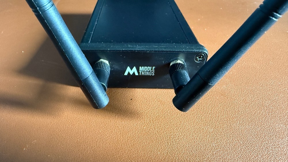 Middle things APC-R & APC-R Gimbal Adapter and Cable