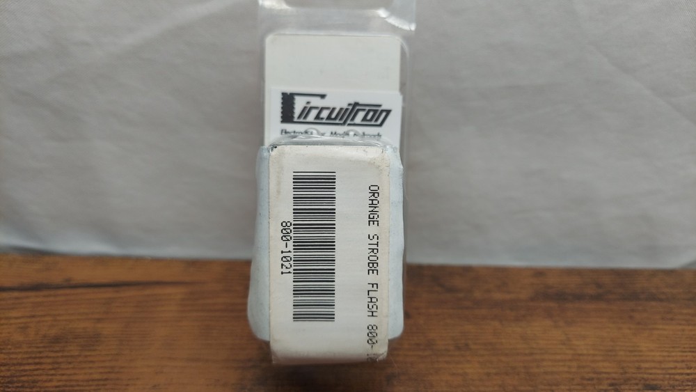 N Circuitron Strobe Flasher Orange FLN1