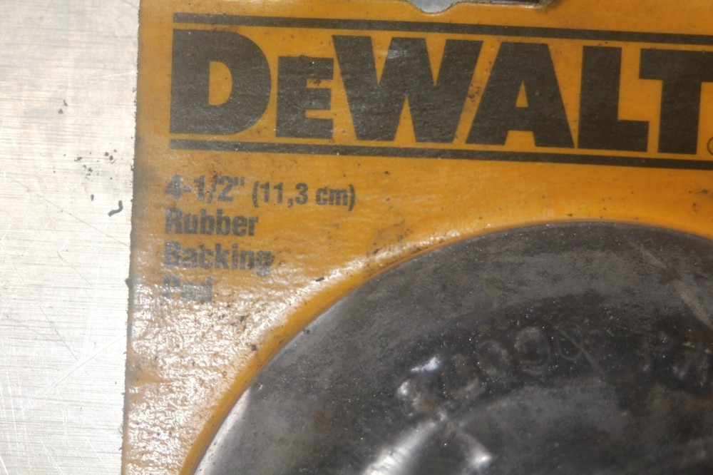 DeWalt High Performance Fiber Disc Backing Pad DW4945