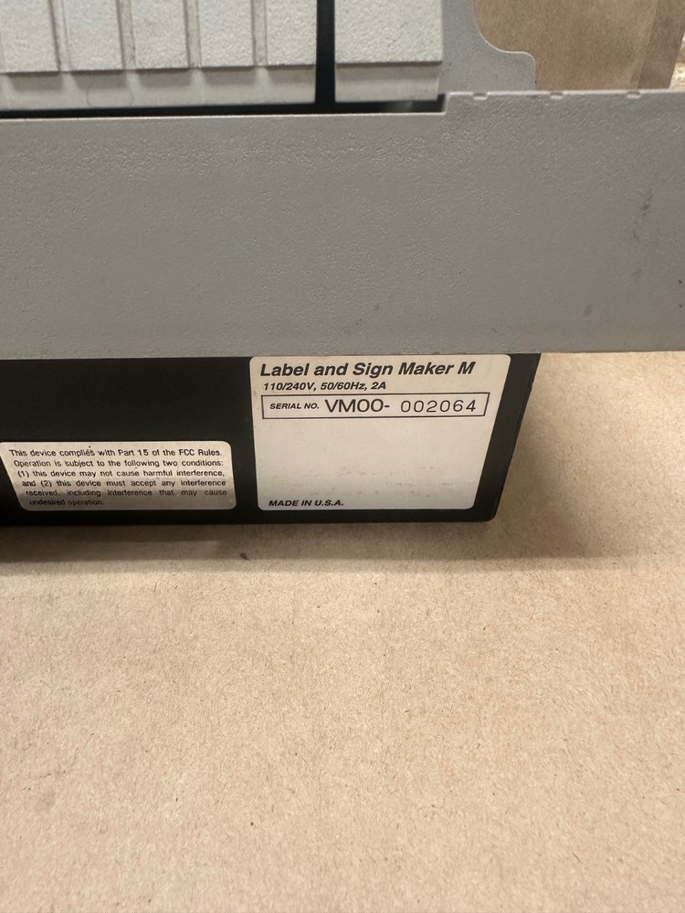 Brady Labelizer Plus Label and Sign Maker