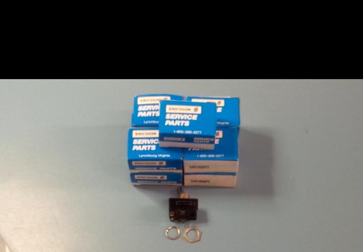 ONE NEW GE / ERICSSON / M/A COM MASTER CUSTOM MVP 5491899P2 TOGGLE SWITCH
