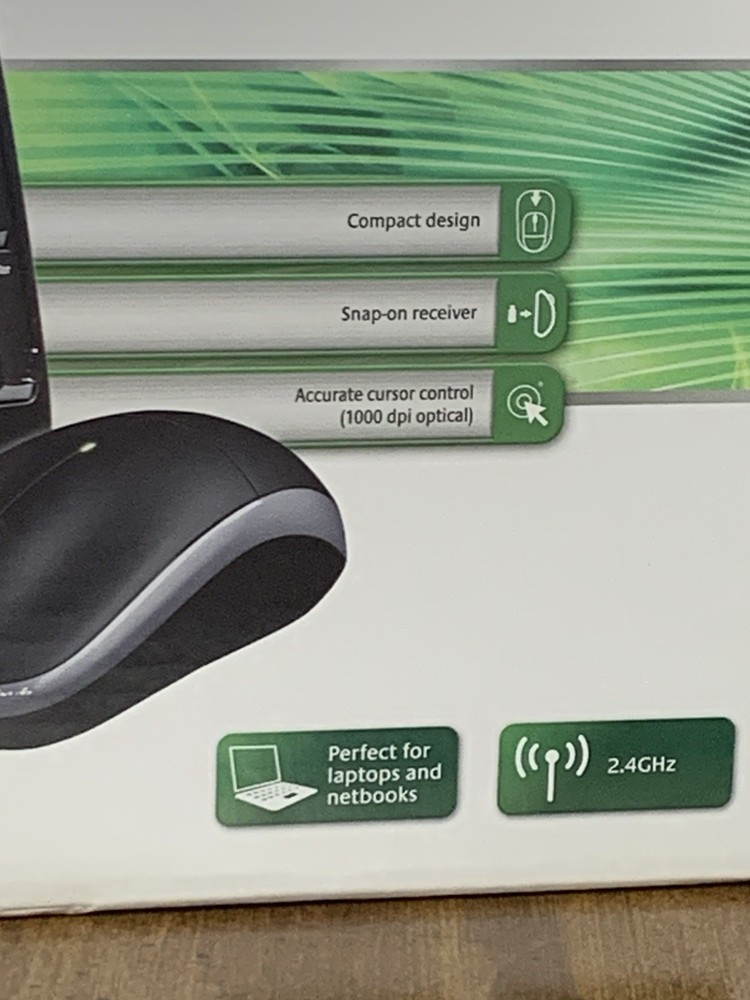 Logitech MK320 Wireless Combo Keyboard & Mouse 24GHz Encrypted Wireless Connect