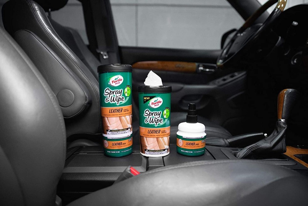 Turtle Wax 50941 Spray & Wipe Leather Cleaner & Conditioner