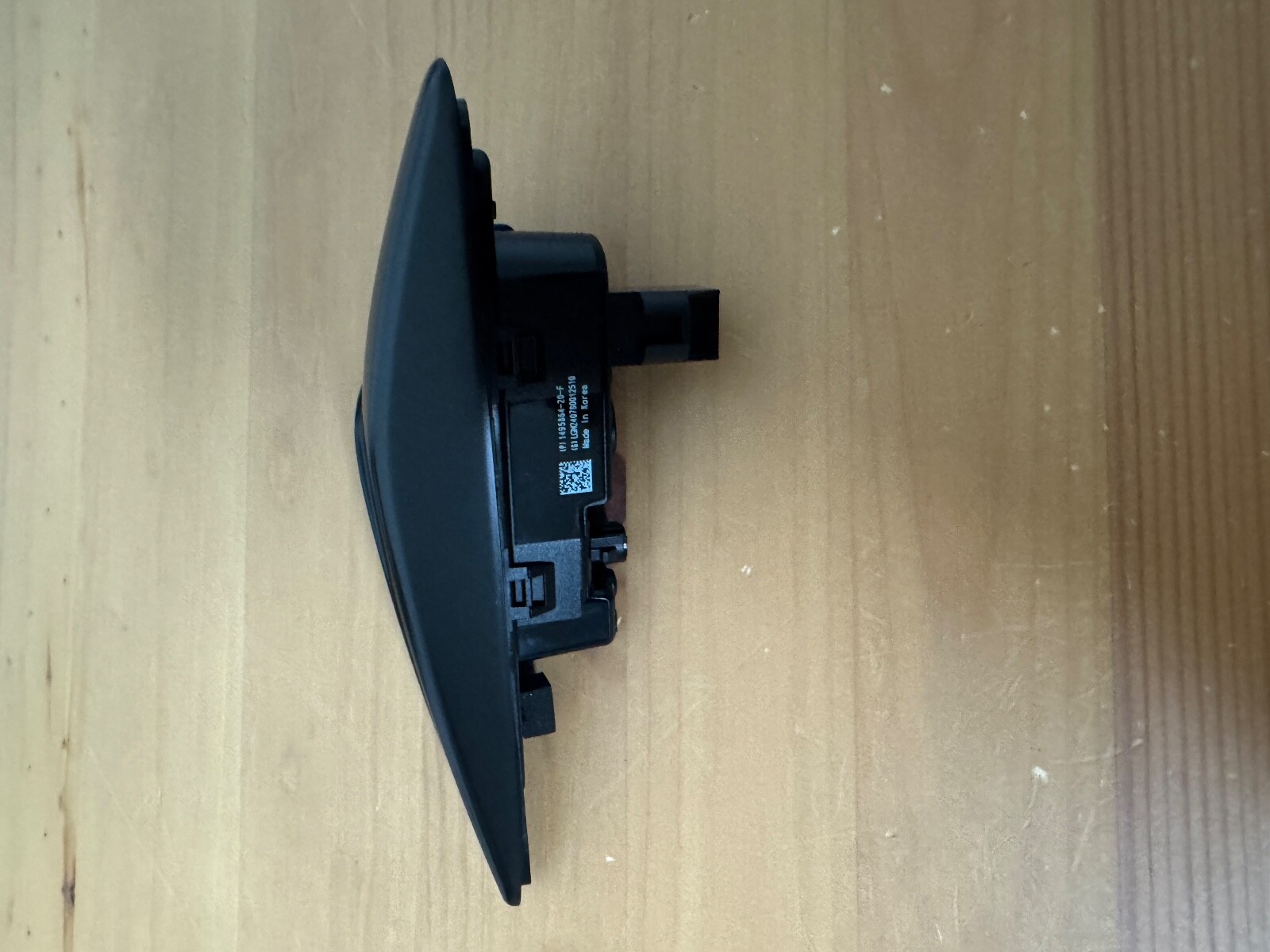 New OEM 17-24 Tesla Model 3 Y left repeater lamp camera assembly 1495864-20-G