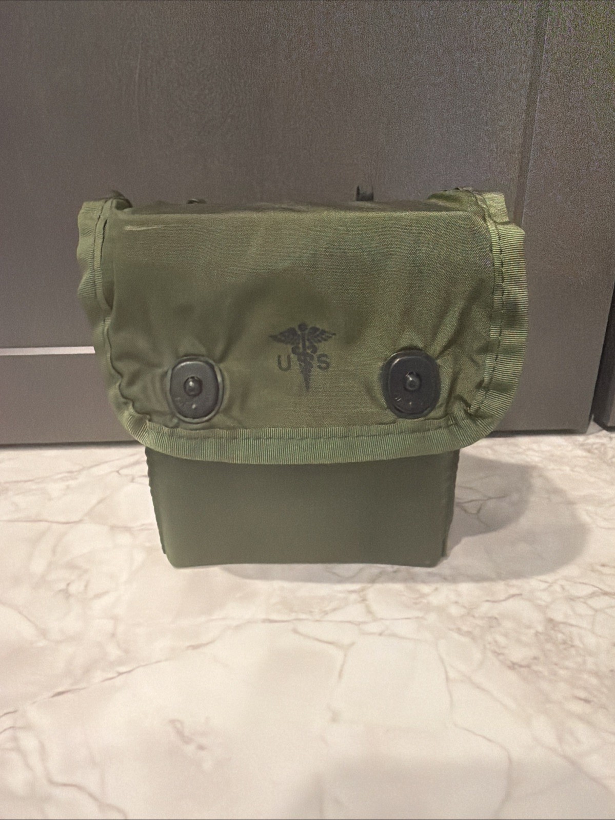 U.S. Military First Aid Kit Individual Pouch W/ insert case 6545-01-094-6142 NEW