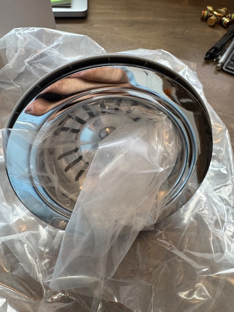 Delta 72010 Chrome Kitchen Flange & Basket Strainer NEW IN BOX!