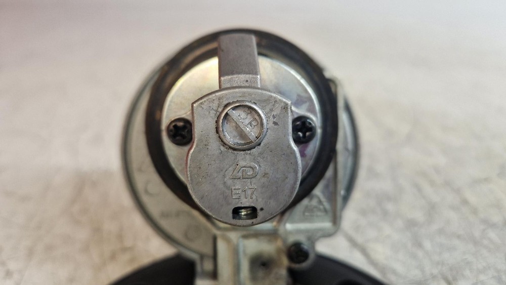YAMAHA YZF R7 2025 LOCKSET