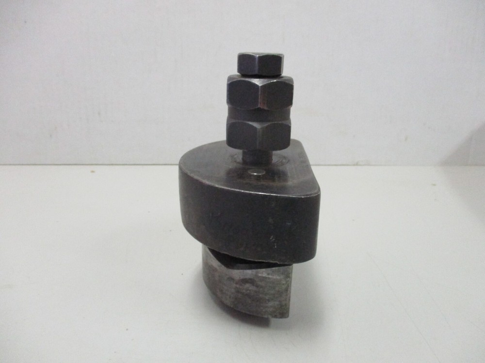 4" D Shape Knockout Punch TL No. 2003