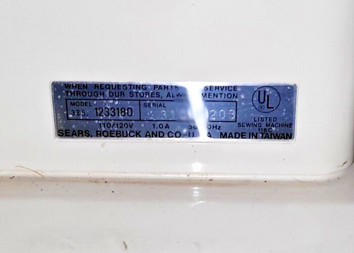 Kenmore 4 Stitch 385.1233180 Sewing Machine