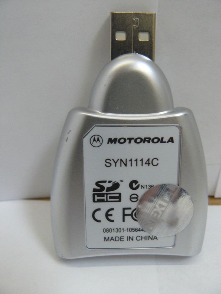 USB SD Card Reader Supports up to 2GB Memory Card