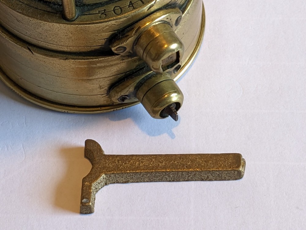 Teale/Protector Miners Lamp Locking Bar Rough Casting