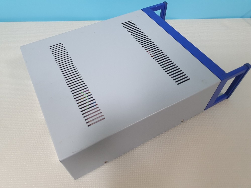 1PC PI E-665.XR E-655.SR LVPZT-AMPLIFIER / SERVO